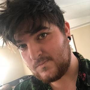 Meet your Posher, Brady